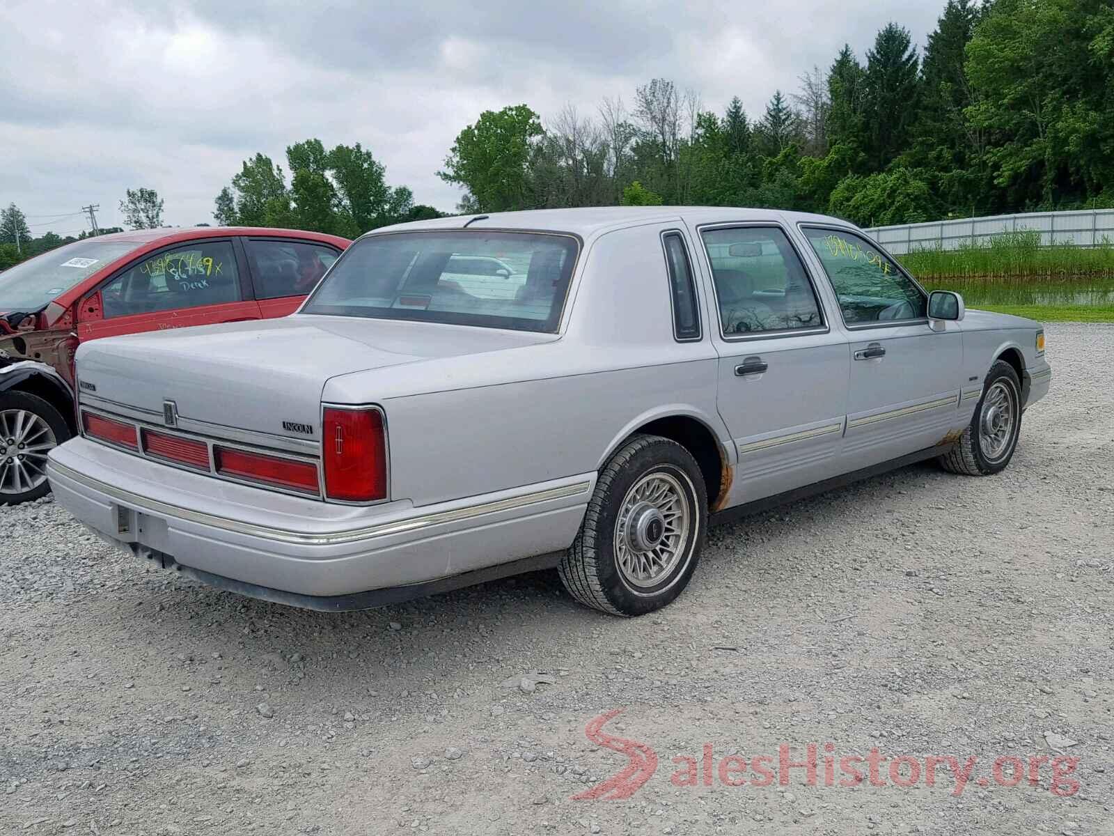 1LNLM81W1TY731833 1996 LINCOLN TOWNCAR