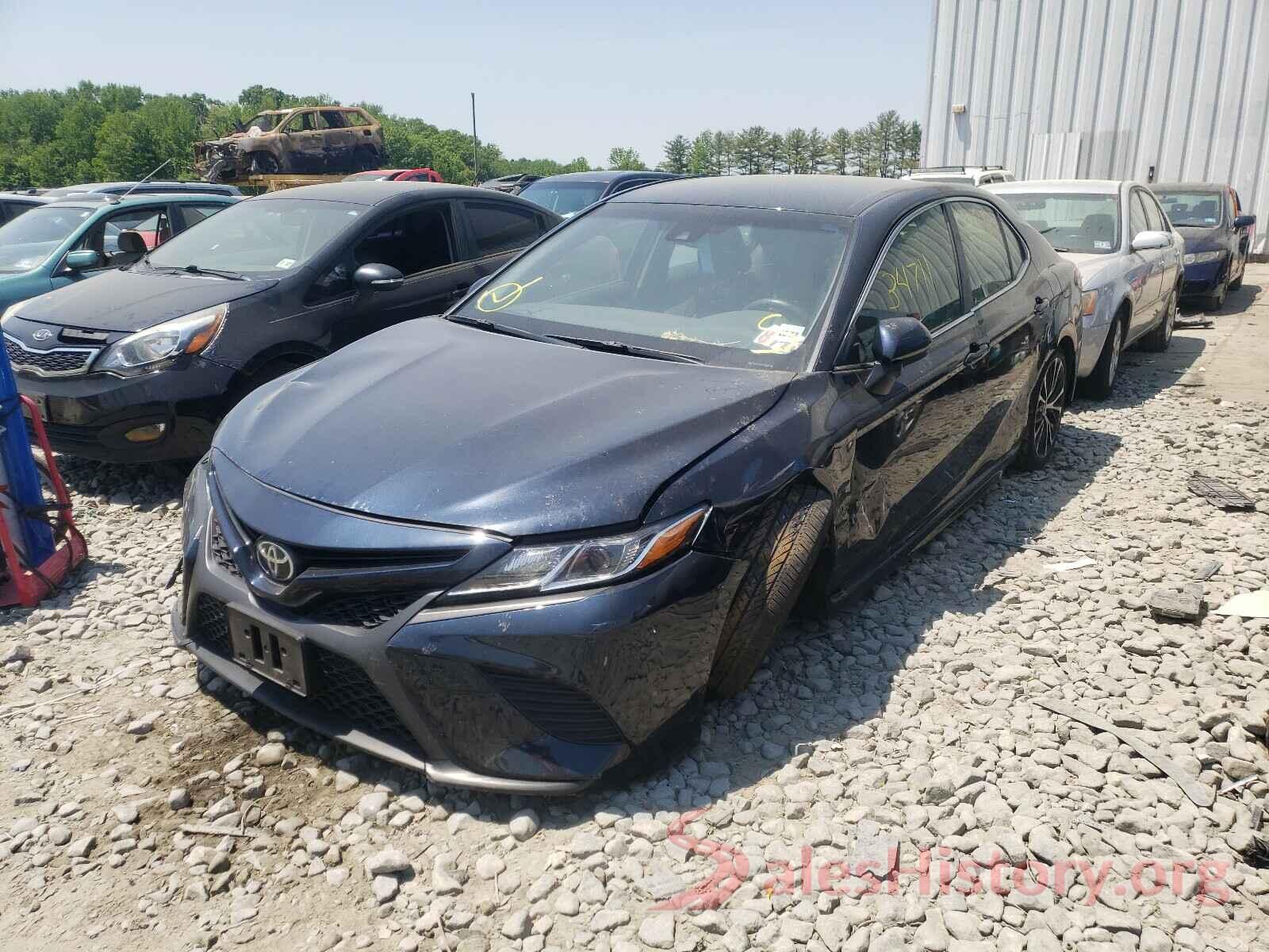 JTNB11HK7J3036667 2018 TOYOTA CAMRY