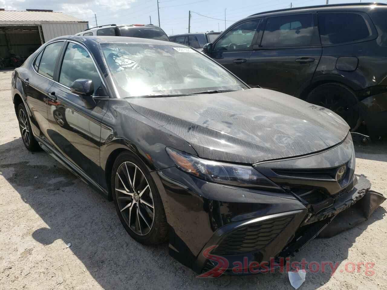 4T1G11BK4NU053988 2022 TOYOTA CAMRY