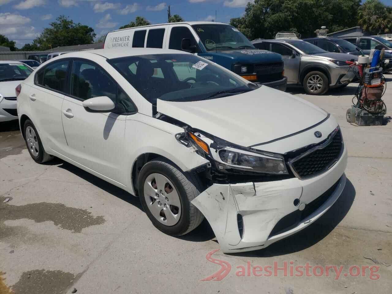 3KPFK4A79HE115688 2017 KIA FORTE