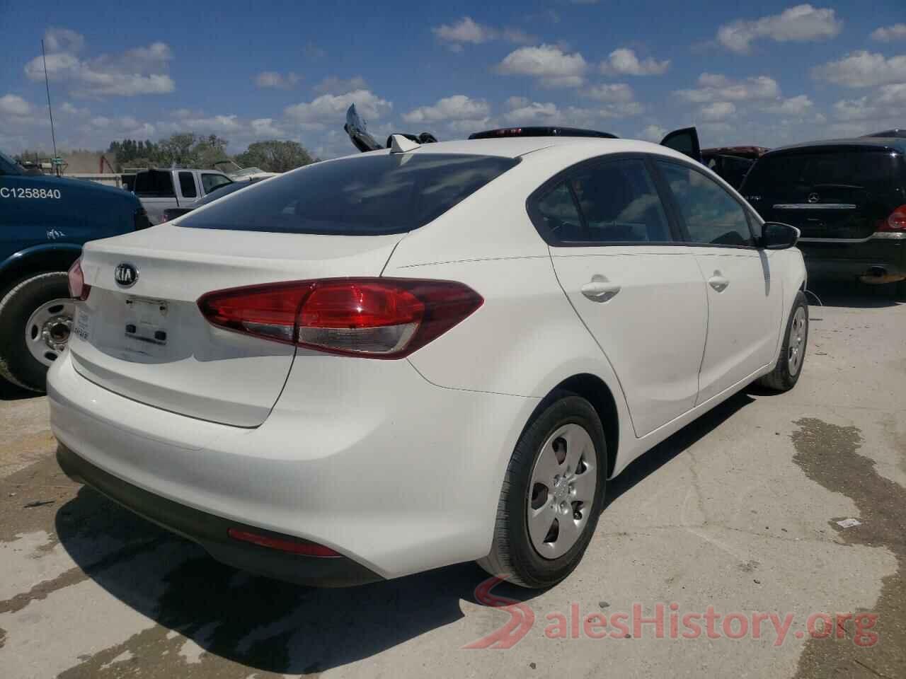 3KPFK4A79HE115688 2017 KIA FORTE