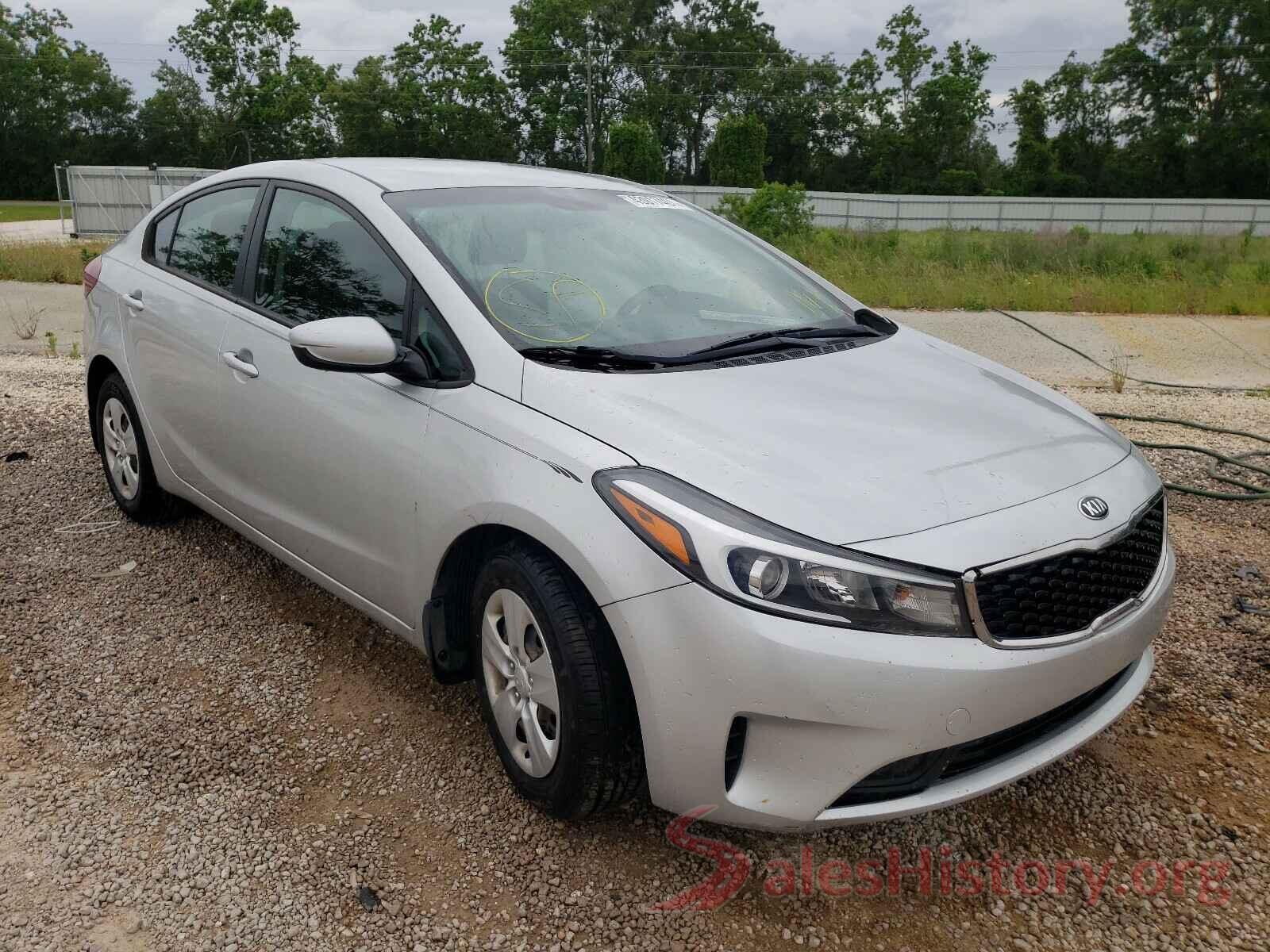 3KPFK4A76JE199989 2018 KIA FORTE