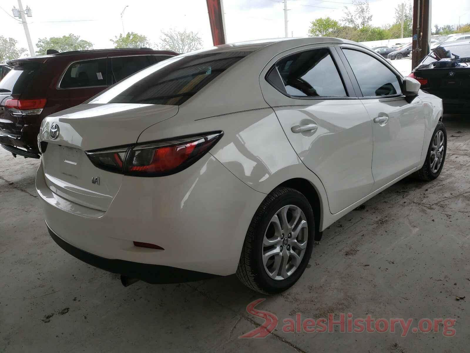 3MYDLBYV5HY184469 2017 TOYOTA YARIS