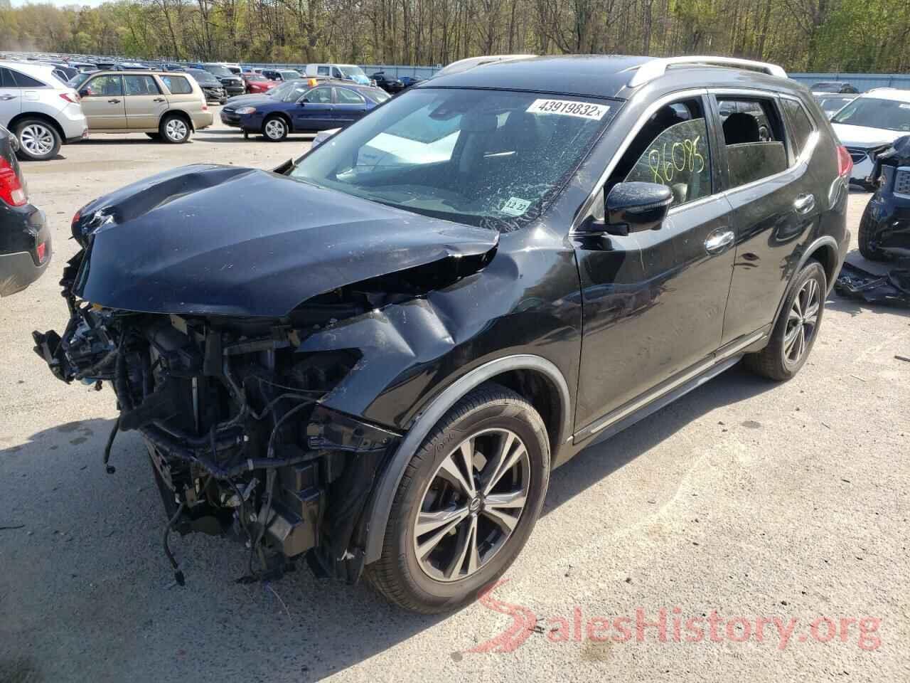 JN8AT2MV4JW305355 2018 NISSAN ROGUE