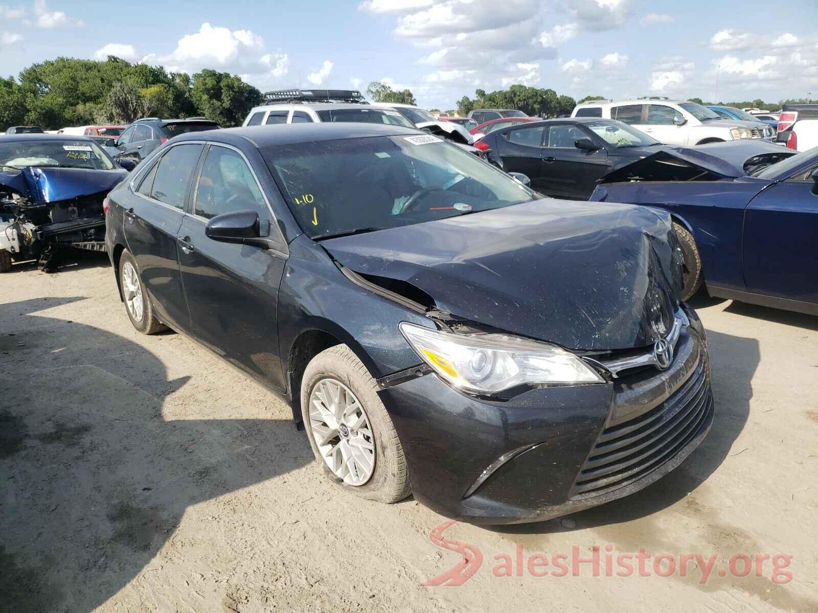 4T1BF1FK3HU702058 2017 TOYOTA CAMRY