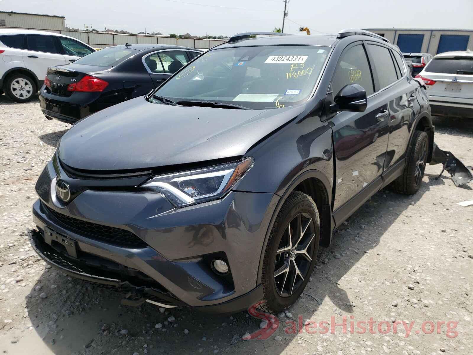 JTMNFREV8JD118000 2018 TOYOTA RAV4