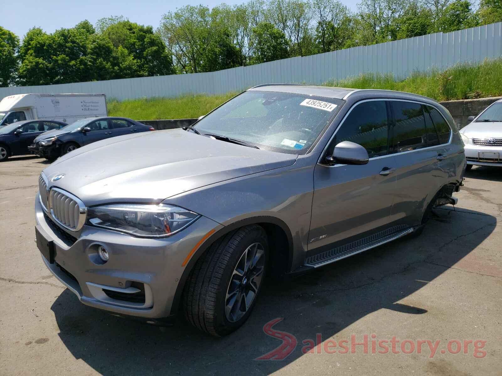 5UXKR0C52J0Y03673 2018 BMW X5