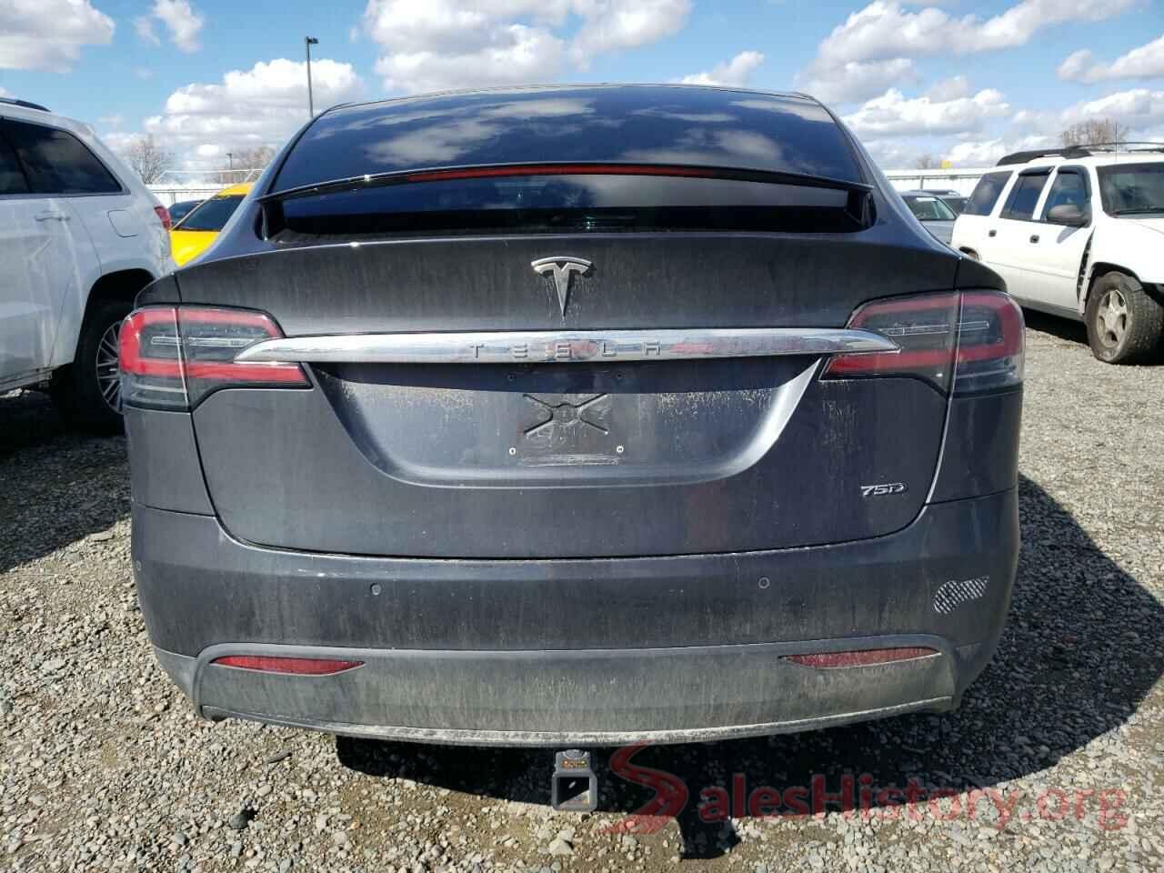 5YJXCBE2XHF037887 2017 TESLA MODEL X