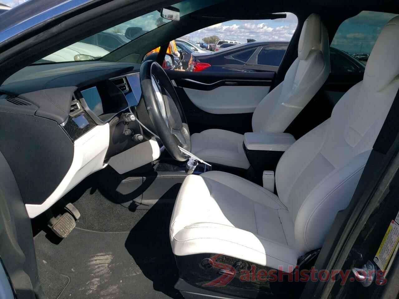 5YJXCBE2XHF037887 2017 TESLA MODEL X