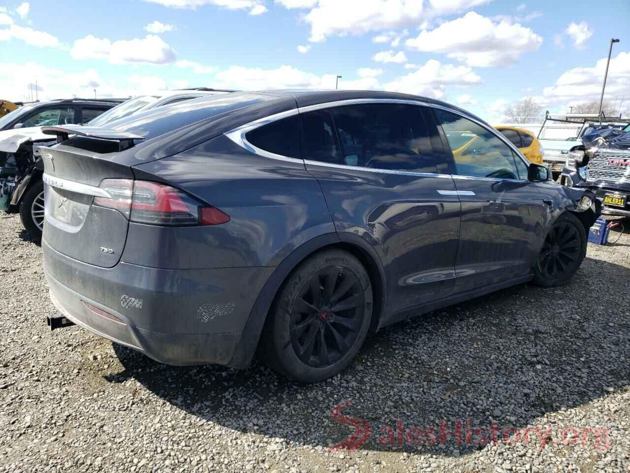 5YJXCBE2XHF037887 2017 TESLA MODEL X