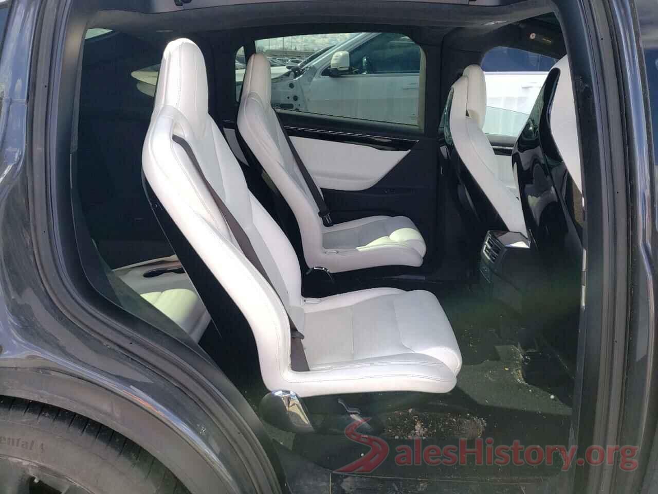 5YJXCBE2XHF037887 2017 TESLA MODEL X