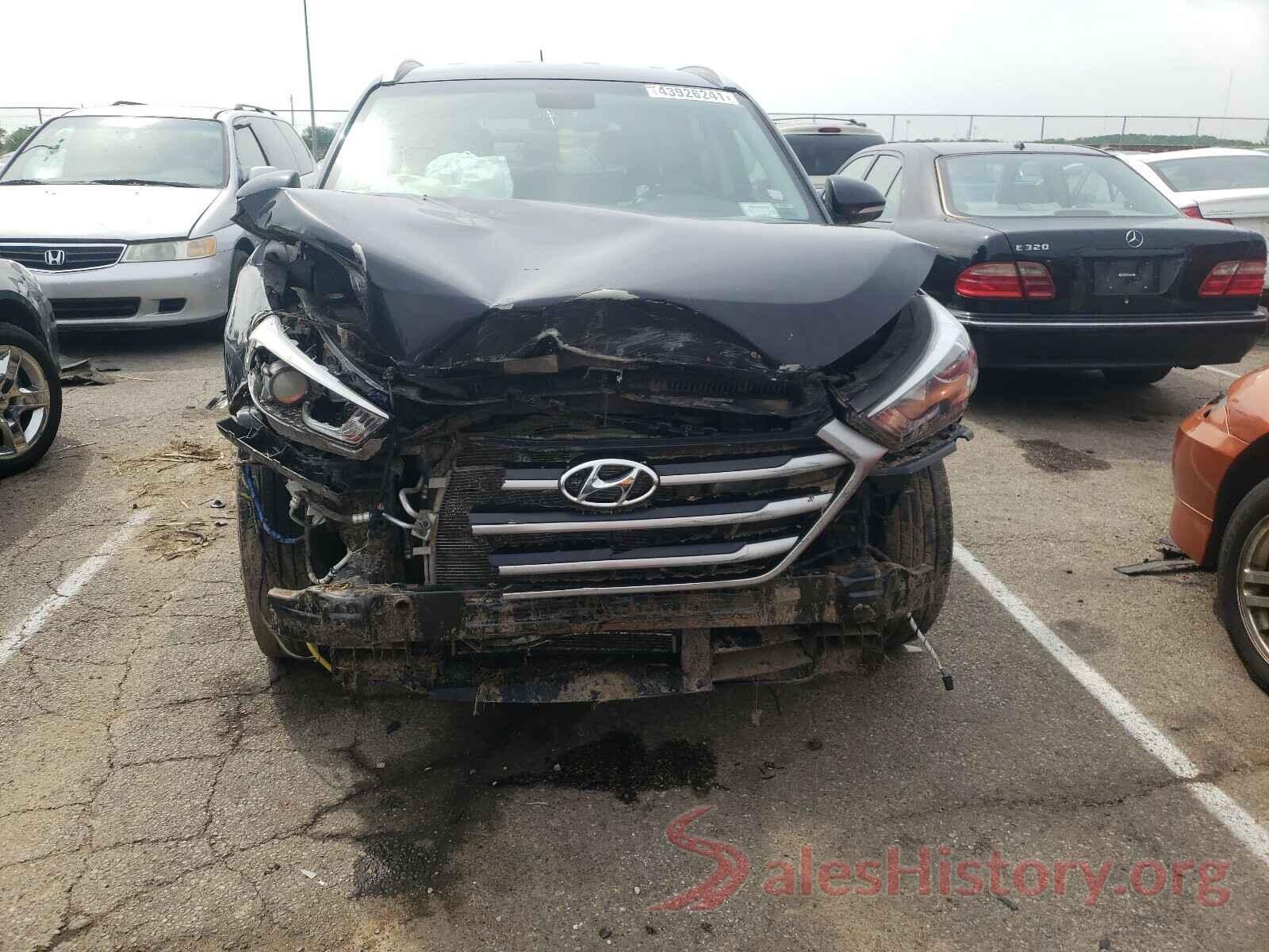 KM8J3CA25HU326602 2017 HYUNDAI TUCSON