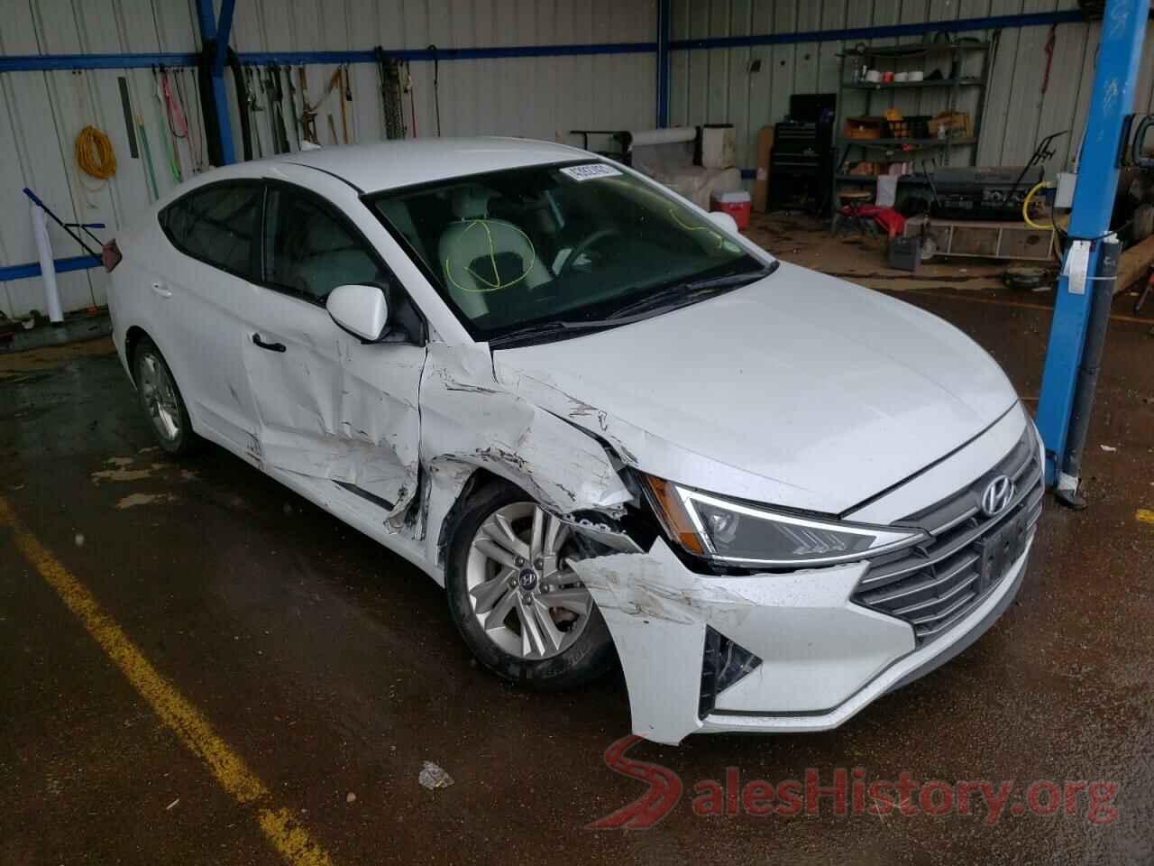 5NPD84LF8KH412819 2019 HYUNDAI ELANTRA