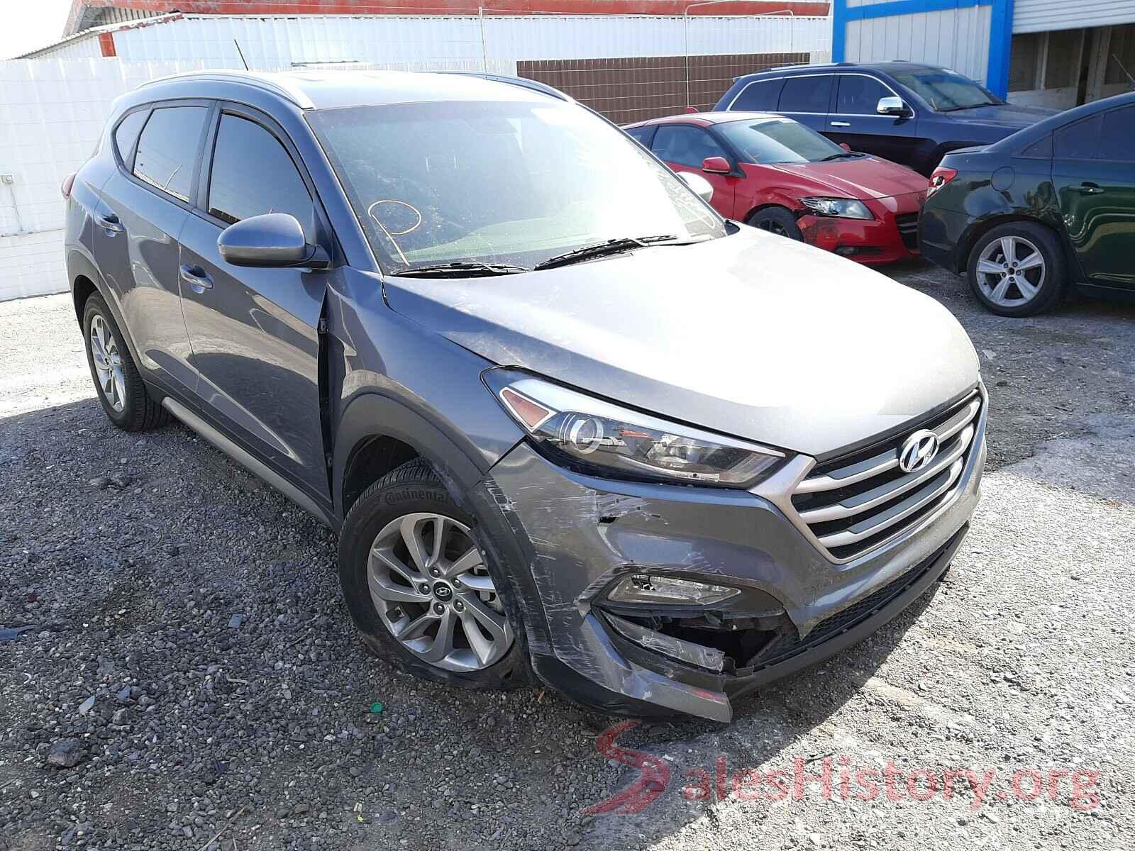 KM8J33A40HU260882 2017 HYUNDAI TUCSON