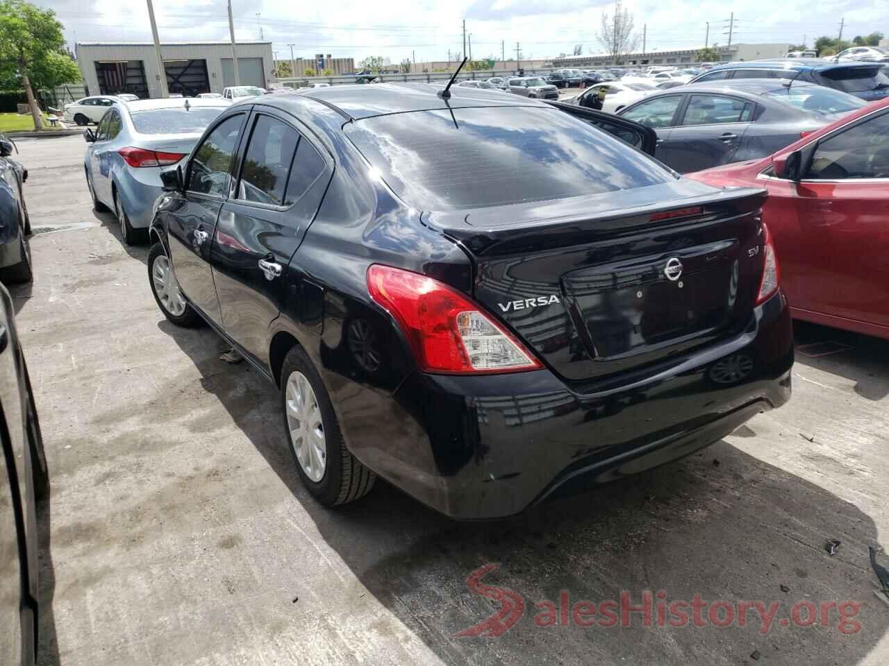 3N1CN7AP2JL870732 2018 NISSAN VERSA