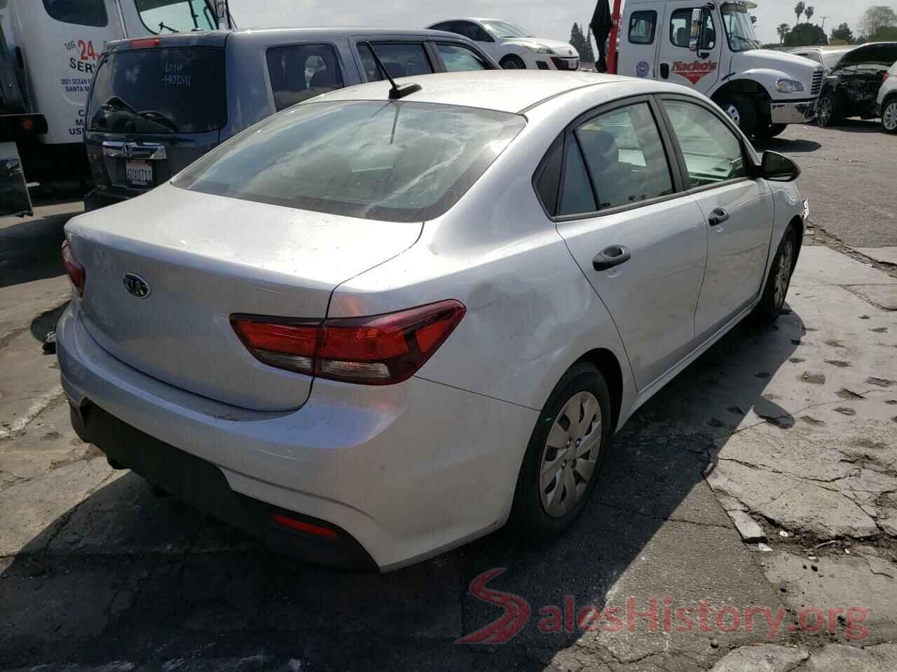 3KPA24AB1JE062215 2018 KIA RIO