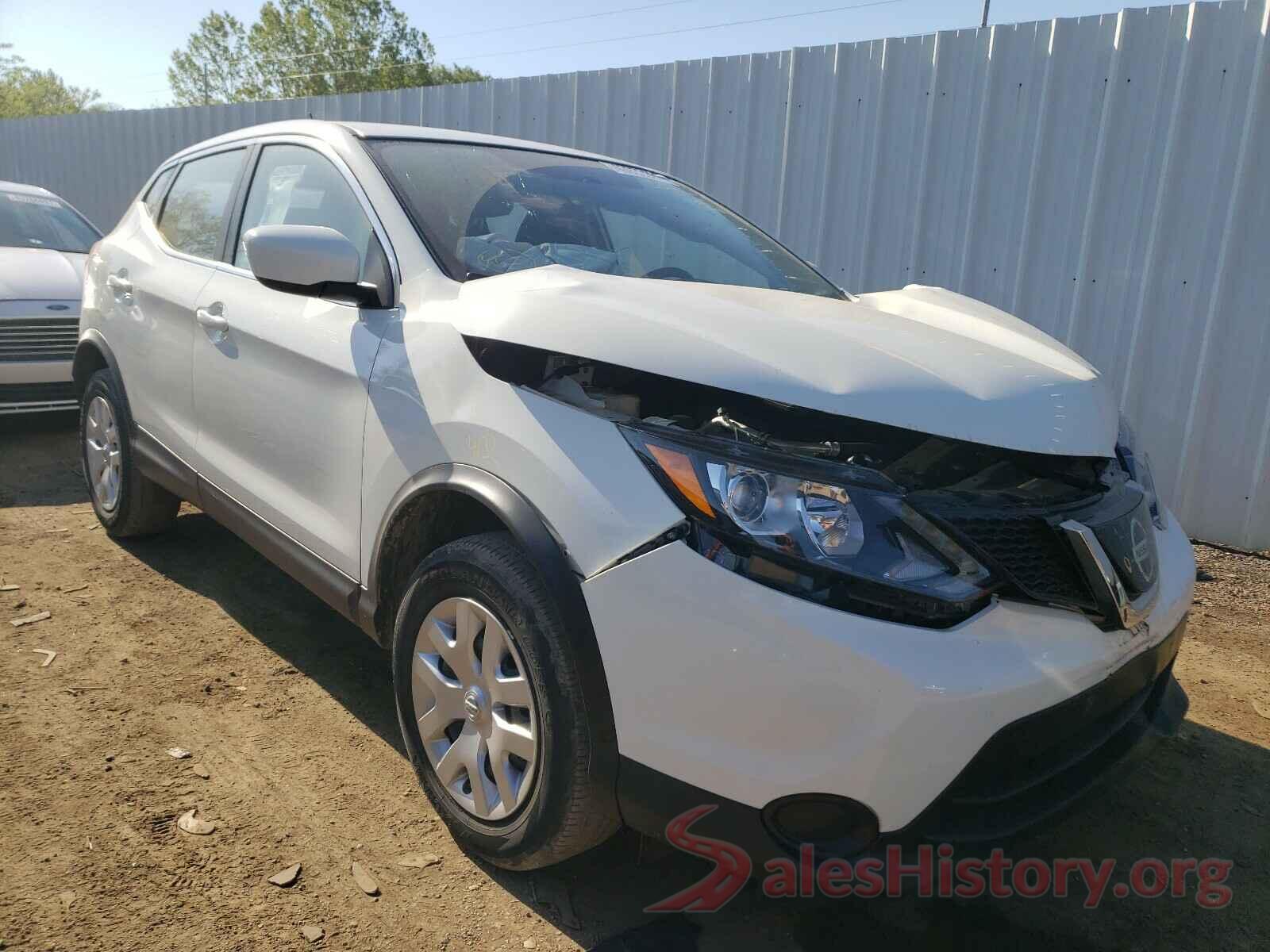 JN1BJ1CP7JW151097 2018 NISSAN ROGUE