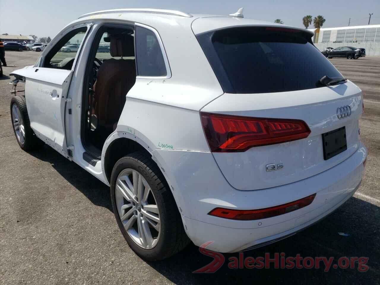 WA1BNAFY5J2176104 2018 AUDI Q5