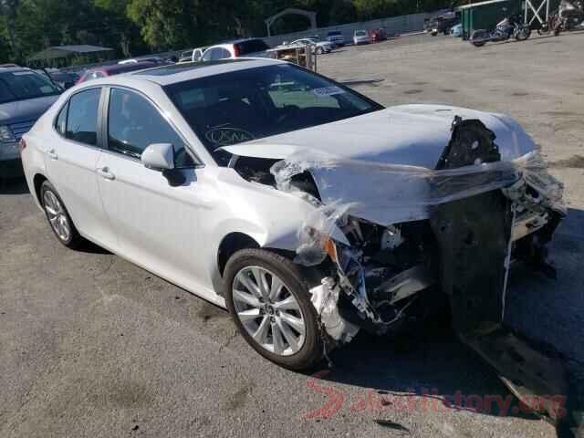 4T1B11HK5JU043711 2018 TOYOTA CAMRY