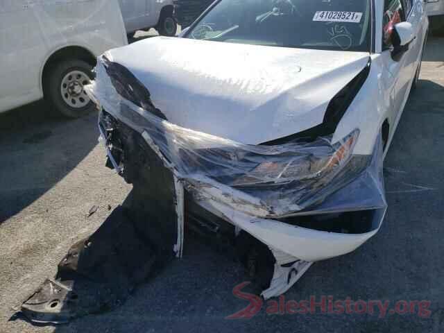 4T1B11HK5JU043711 2018 TOYOTA CAMRY