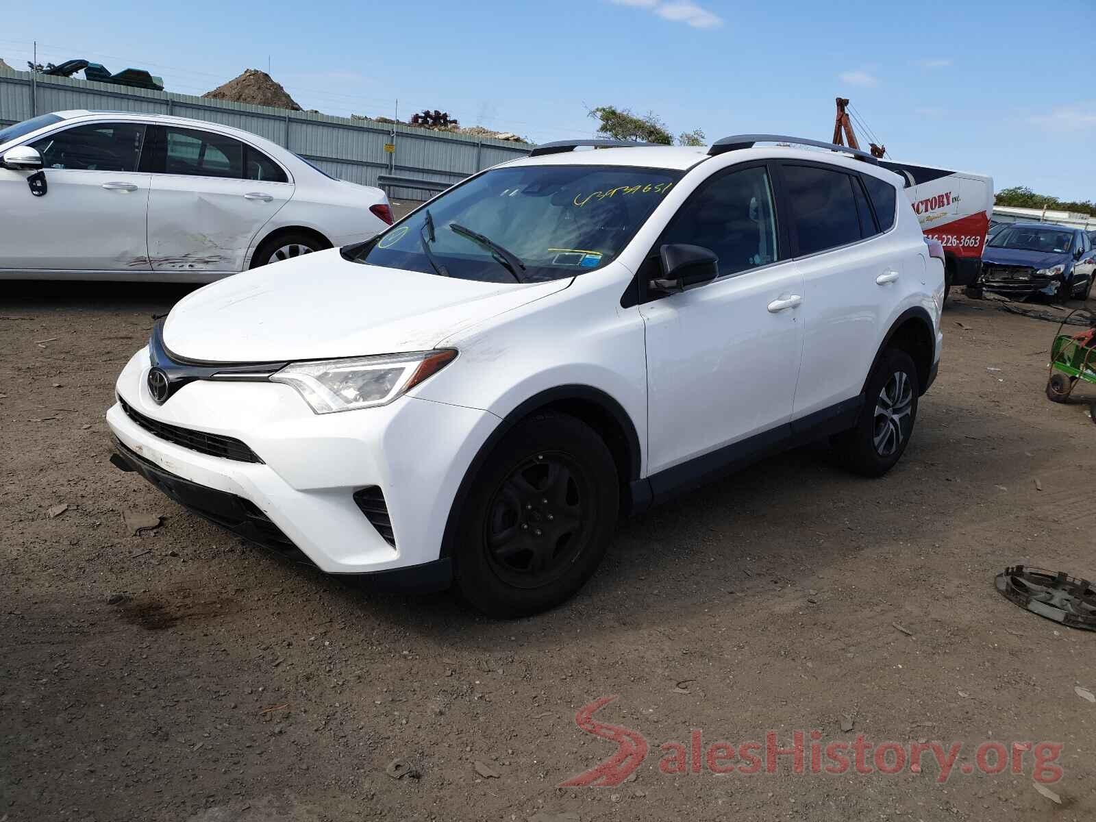 2T3BFREVXHW561636 2017 TOYOTA RAV4