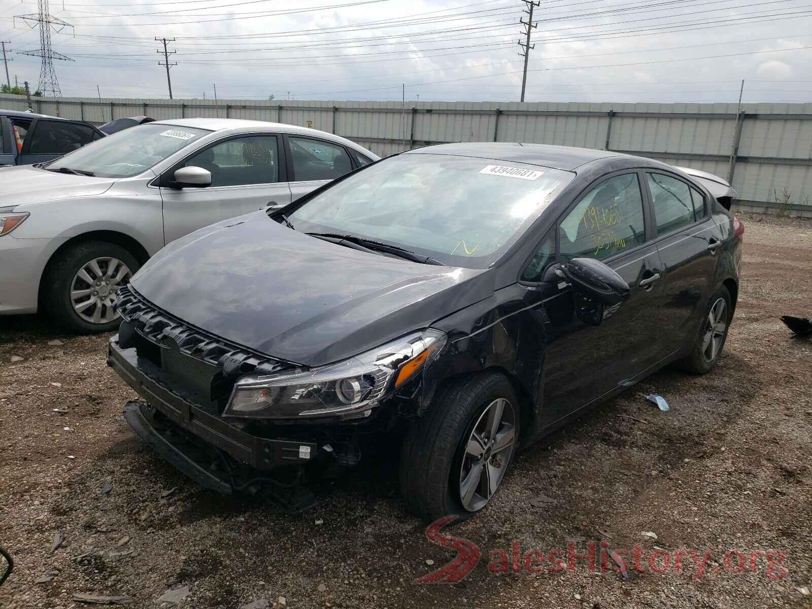 3KPFL4A75JE210946 2018 KIA FORTE