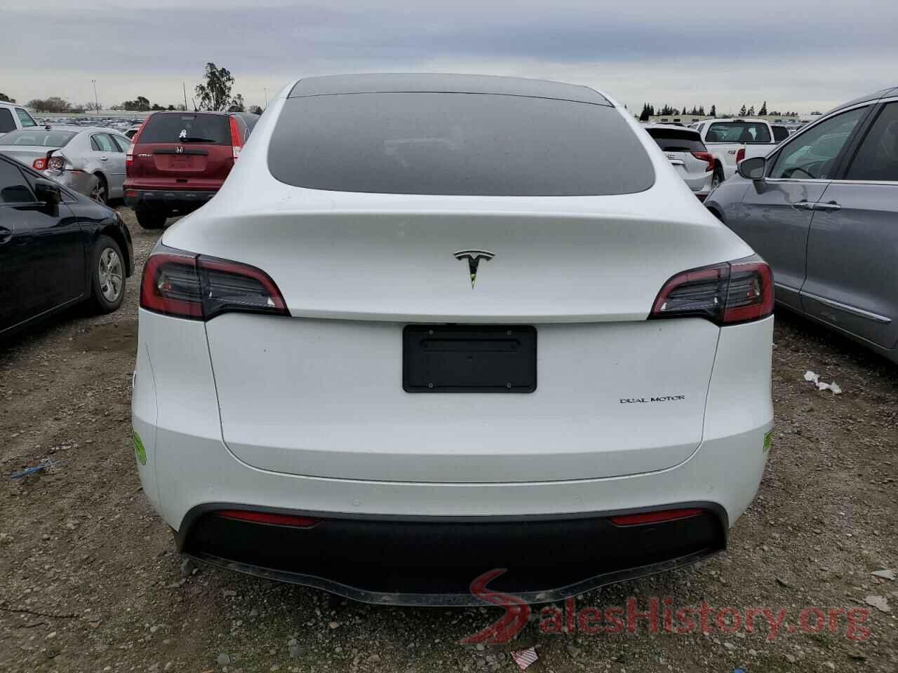 7SAYGDEE9PF584004 2023 TESLA MODEL Y