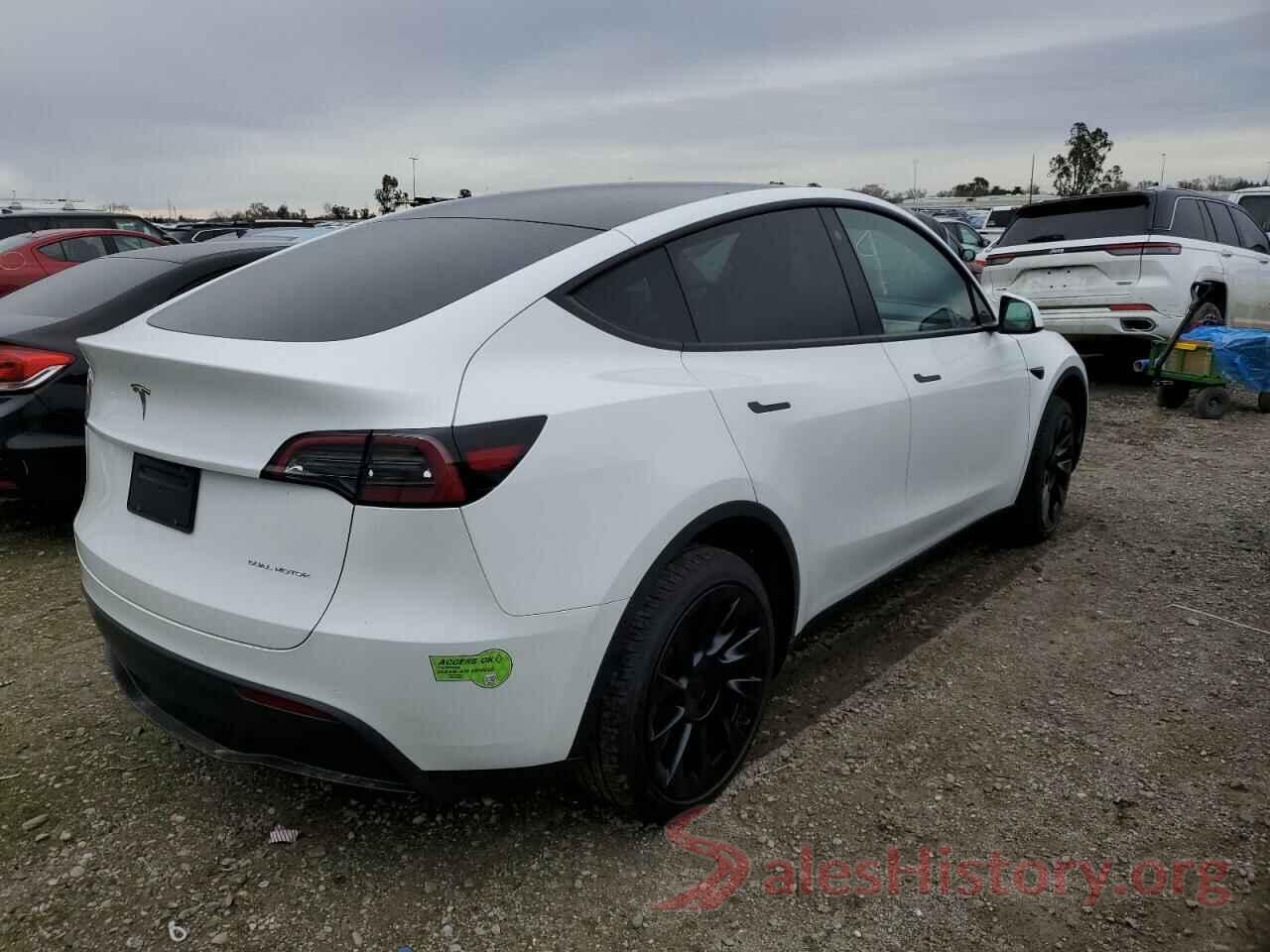 7SAYGDEE9PF584004 2023 TESLA MODEL Y