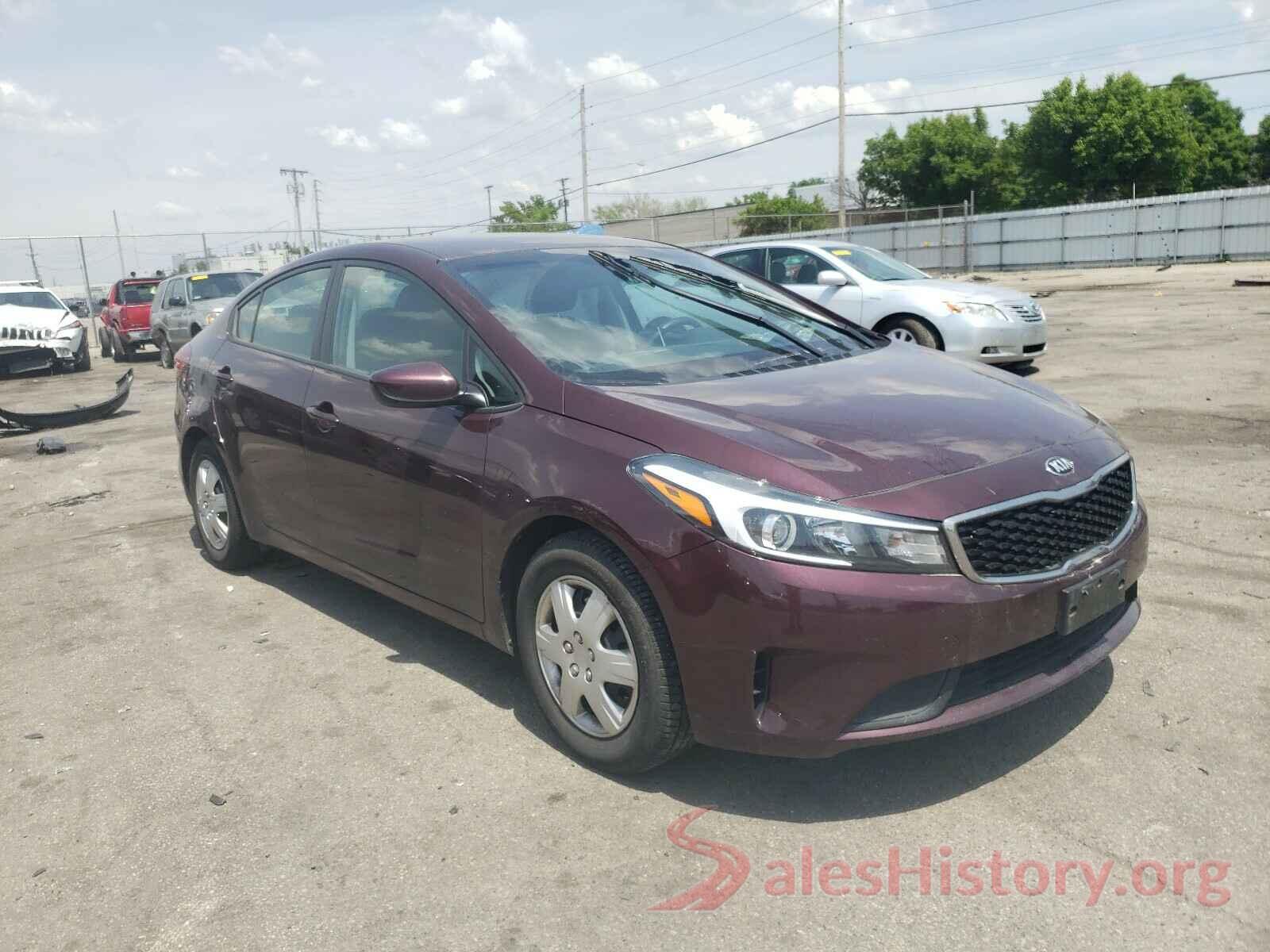 3KPFK4A75JE189499 2018 KIA FORTE