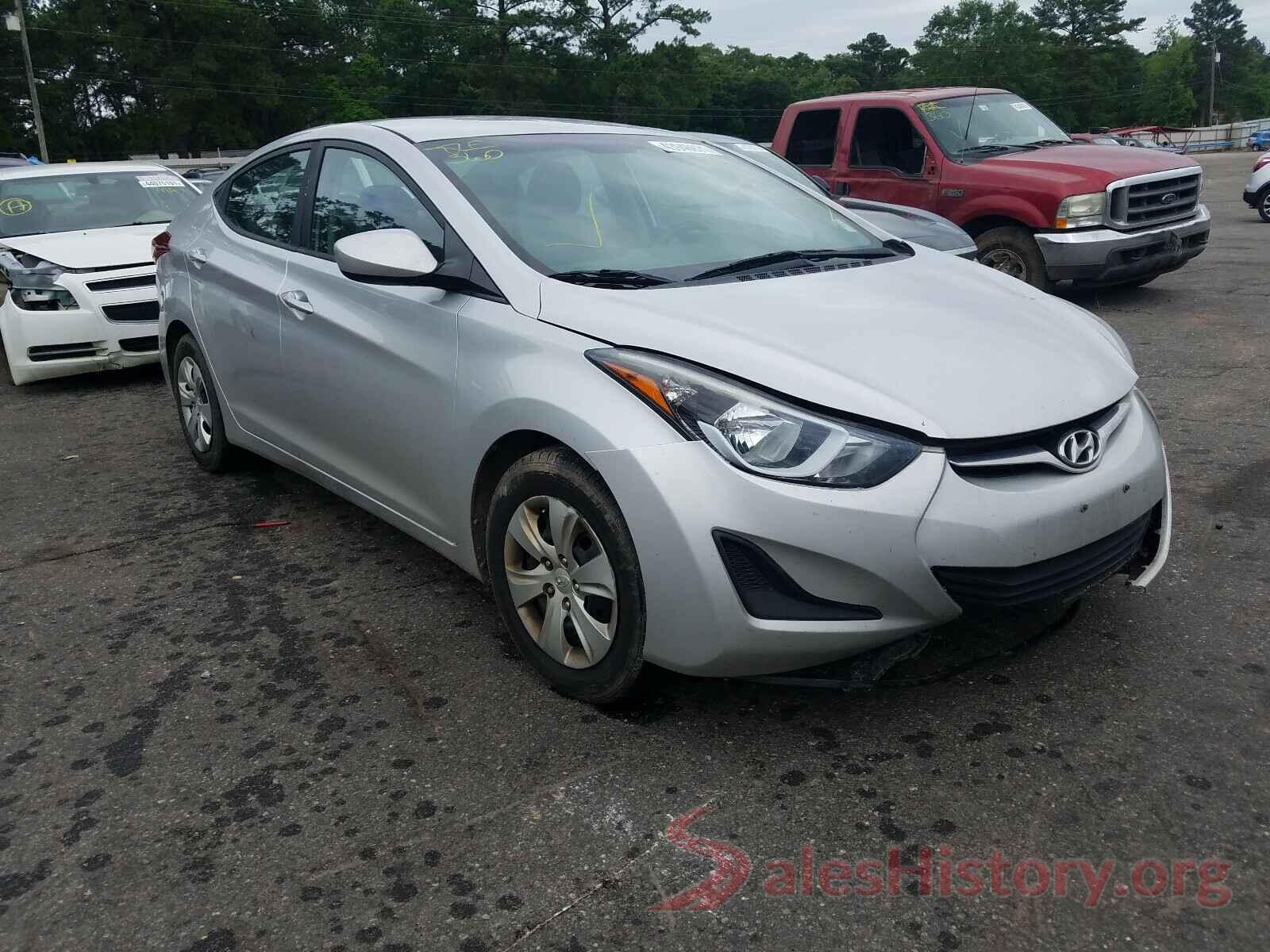 5NPDH4AE5GH792588 2016 HYUNDAI ELANTRA