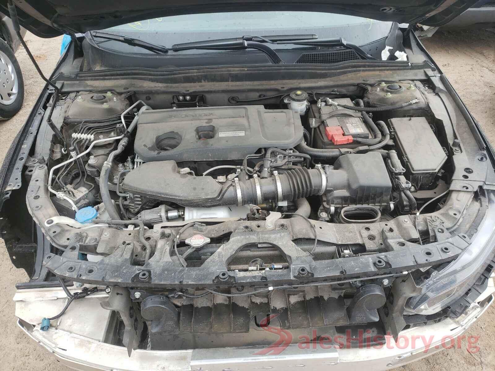 1HGCV2F55JA017869 2018 HONDA ACCORD