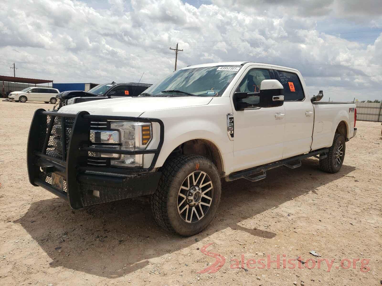 1FT7W2B6XJEB35677 2018 FORD F250