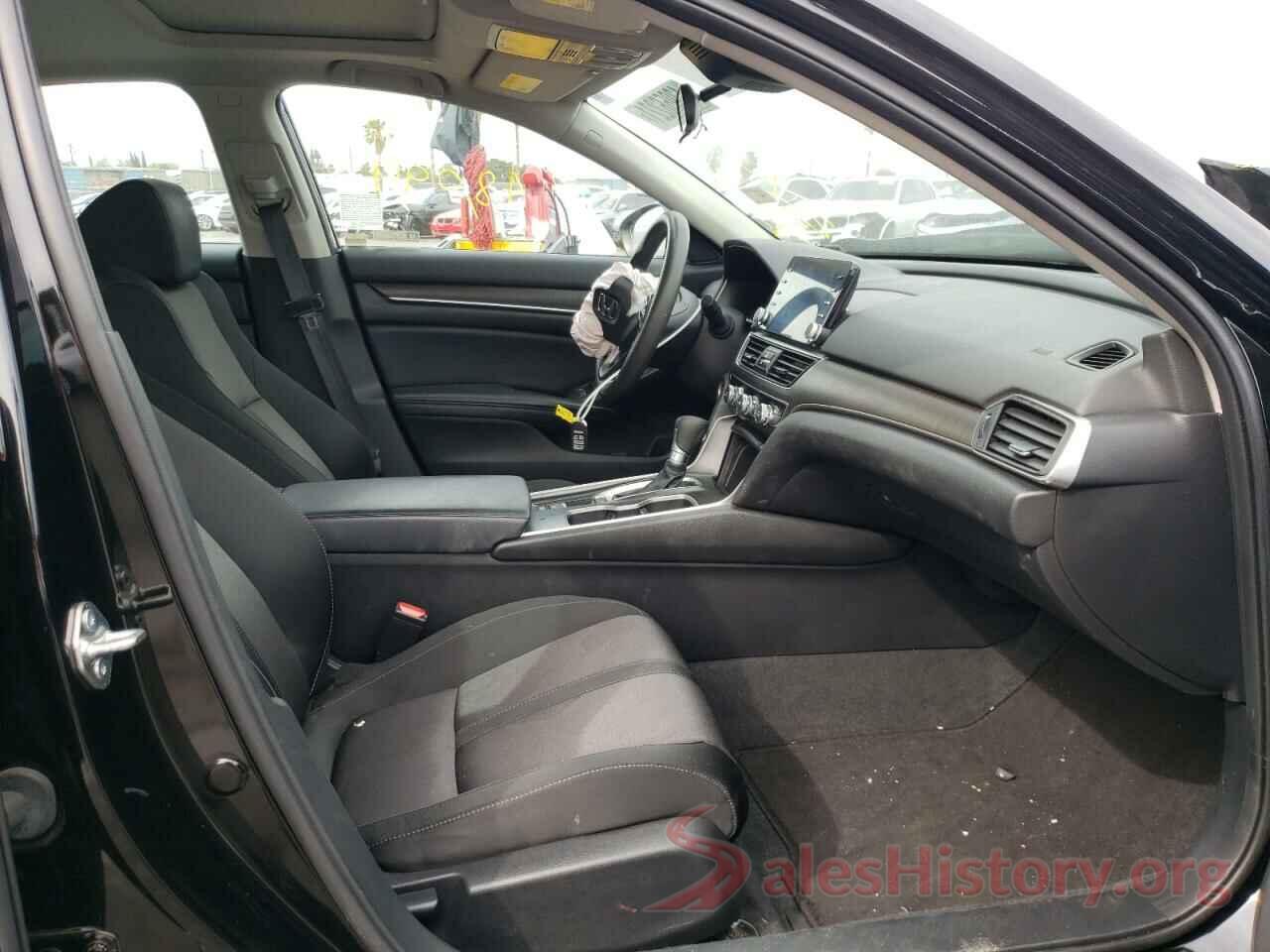 1HGCV1F43JA225427 2018 HONDA ACCORD