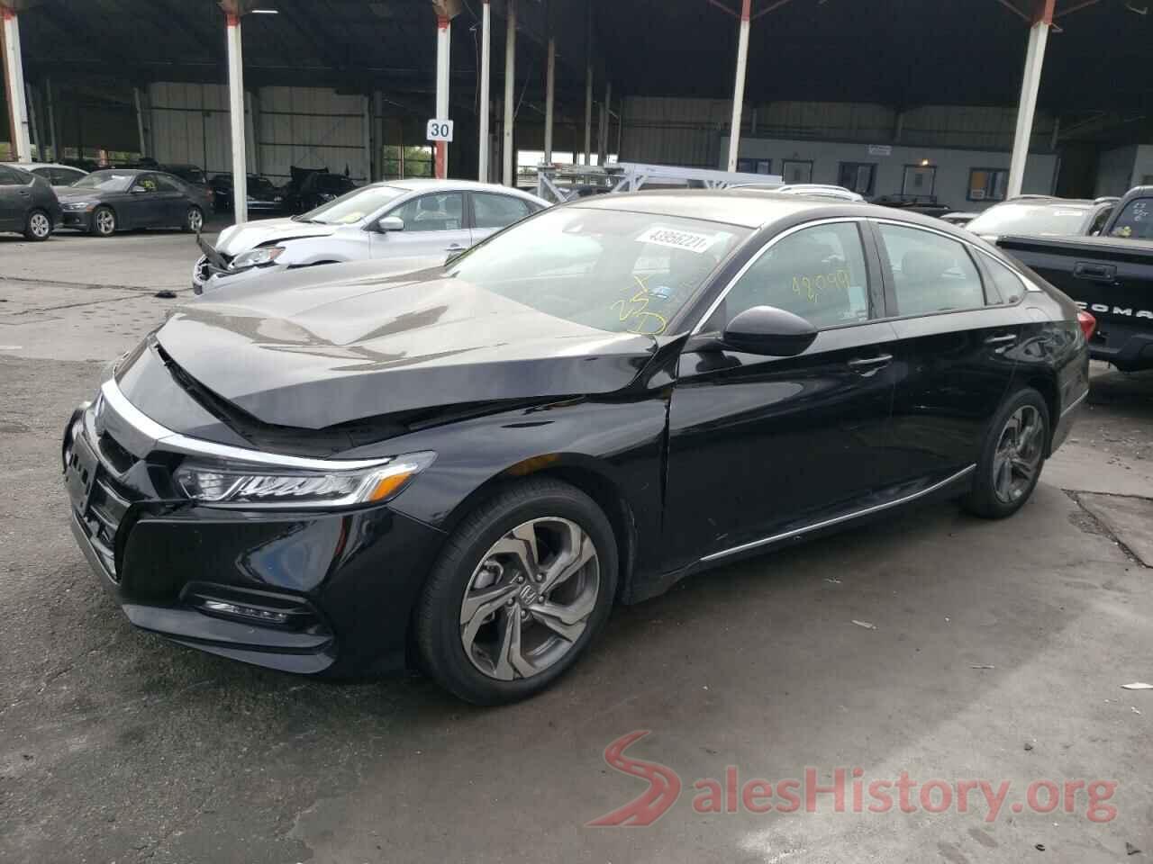 1HGCV1F43JA225427 2018 HONDA ACCORD