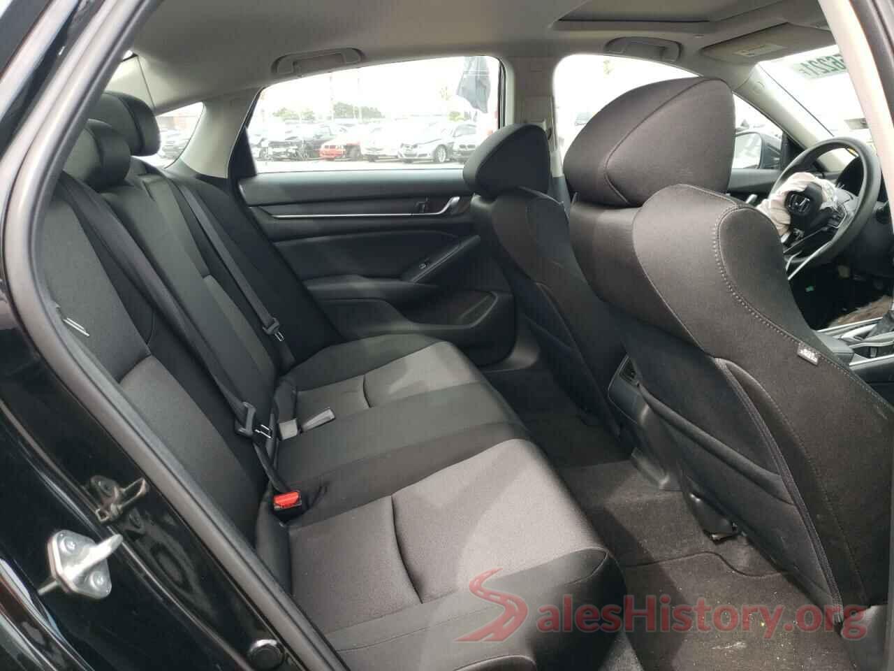 1HGCV1F43JA225427 2018 HONDA ACCORD