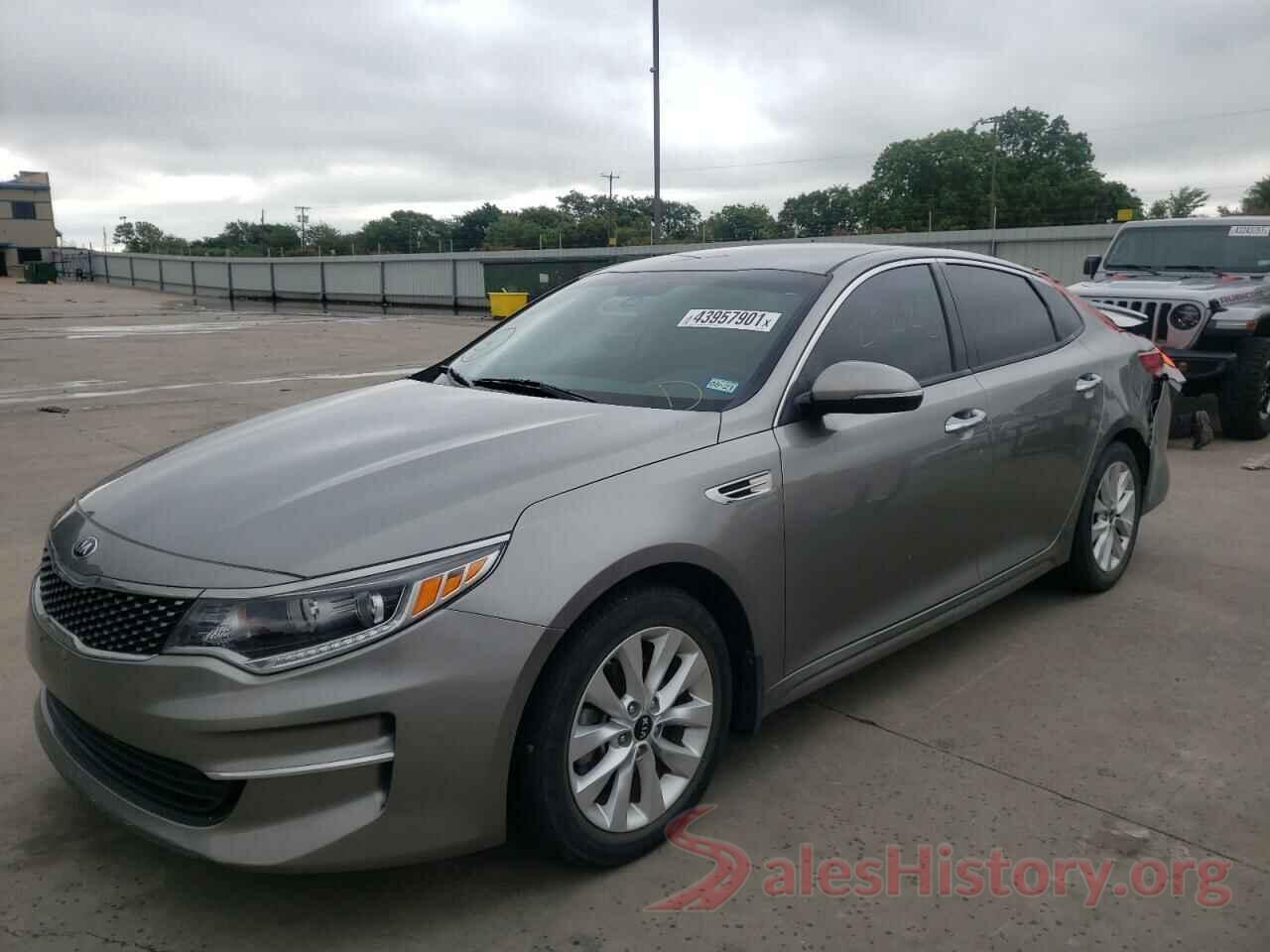 5XXGU4L32JG226914 2018 KIA OPTIMA