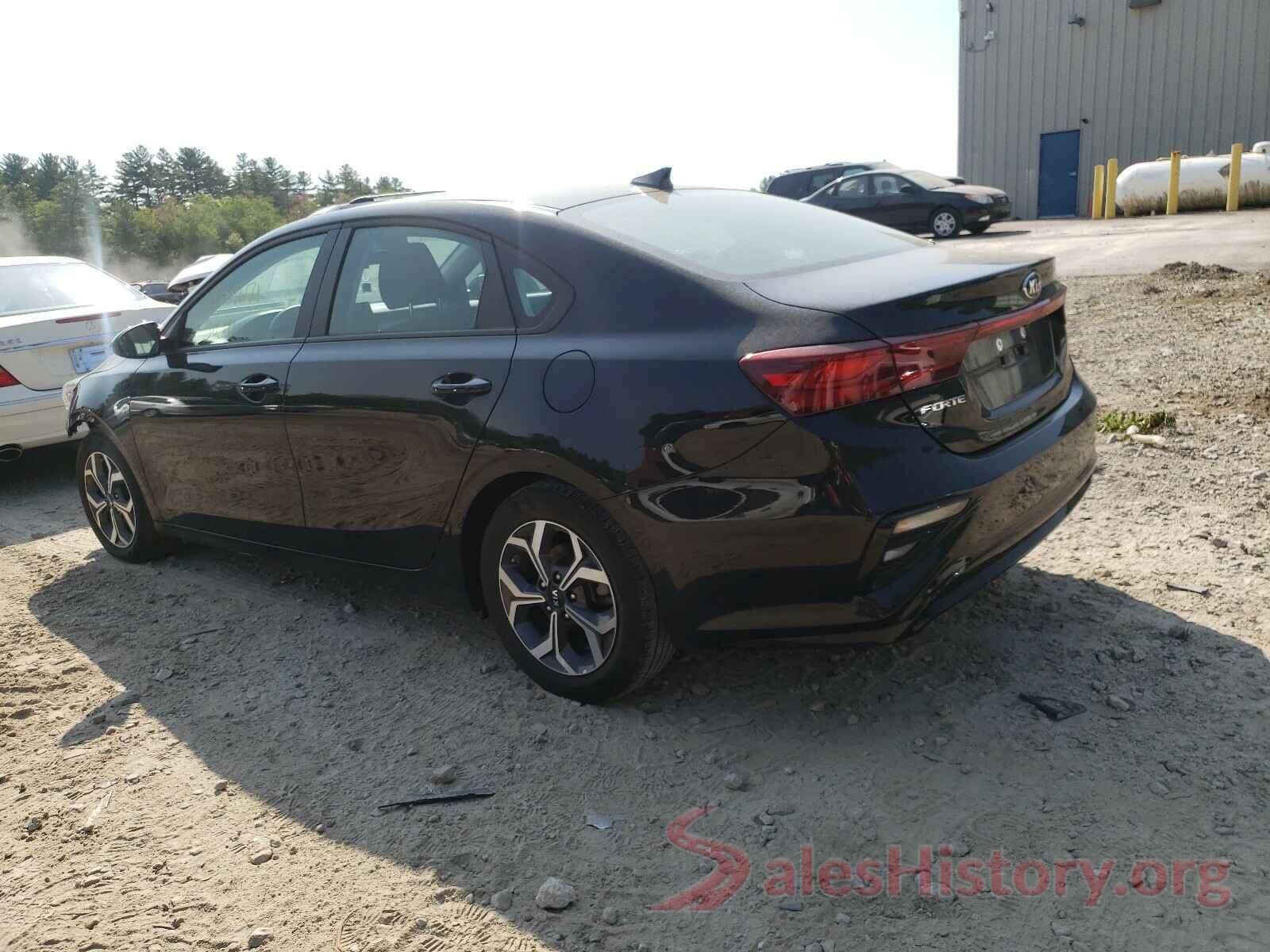 3KPF24AD8KE105893 2019 KIA FORTE