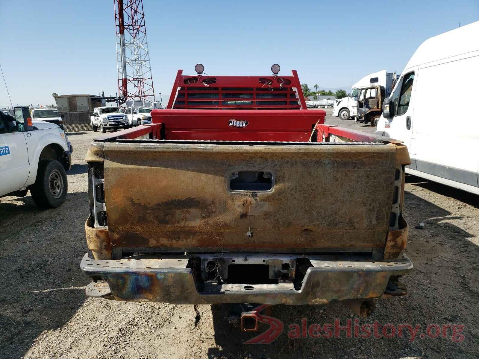 1GC4KYEY5JF281381 2018 CHEVROLET SILVERADO