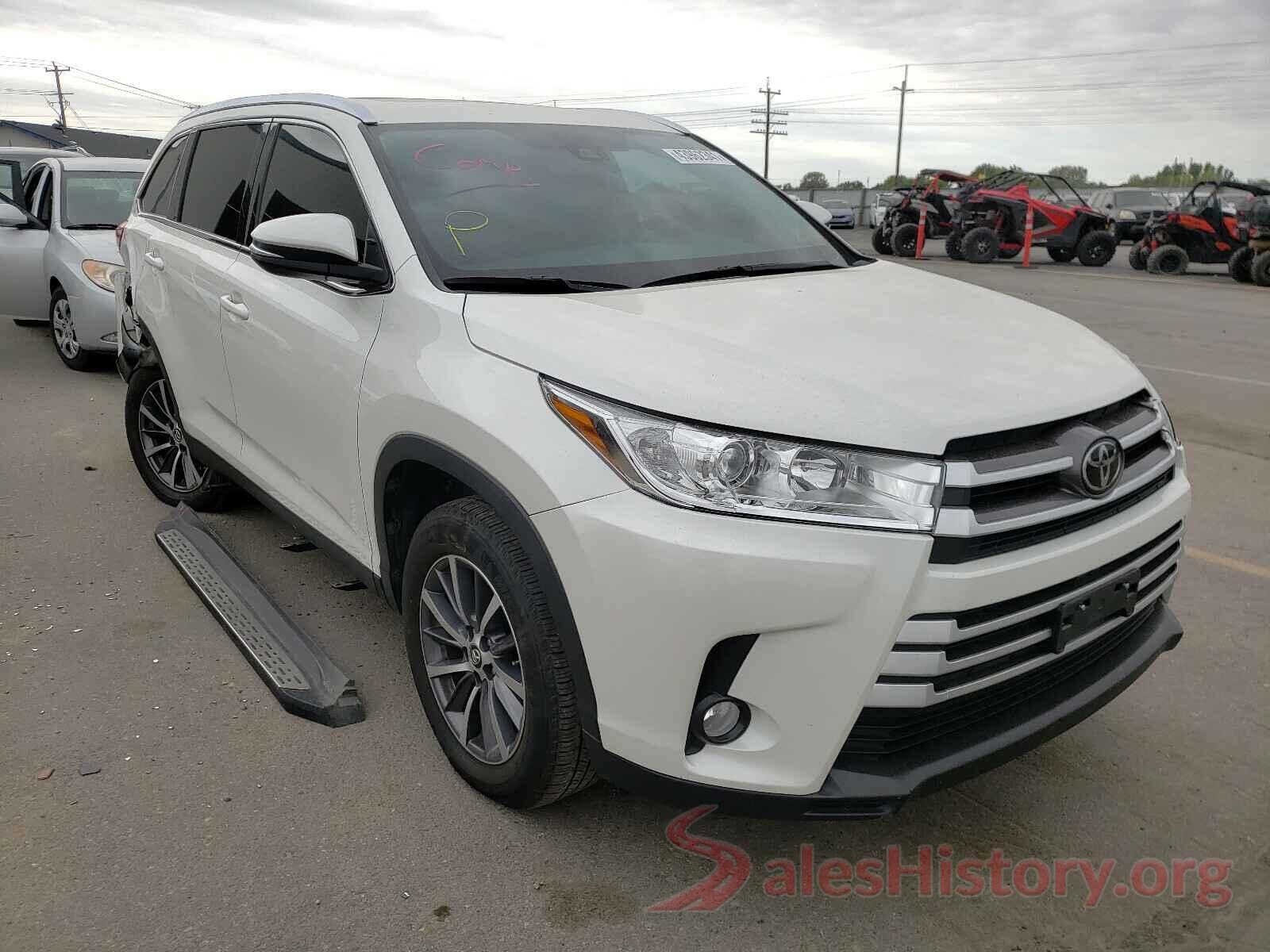 5TDKZRFH1KS558018 2019 TOYOTA HIGHLANDER