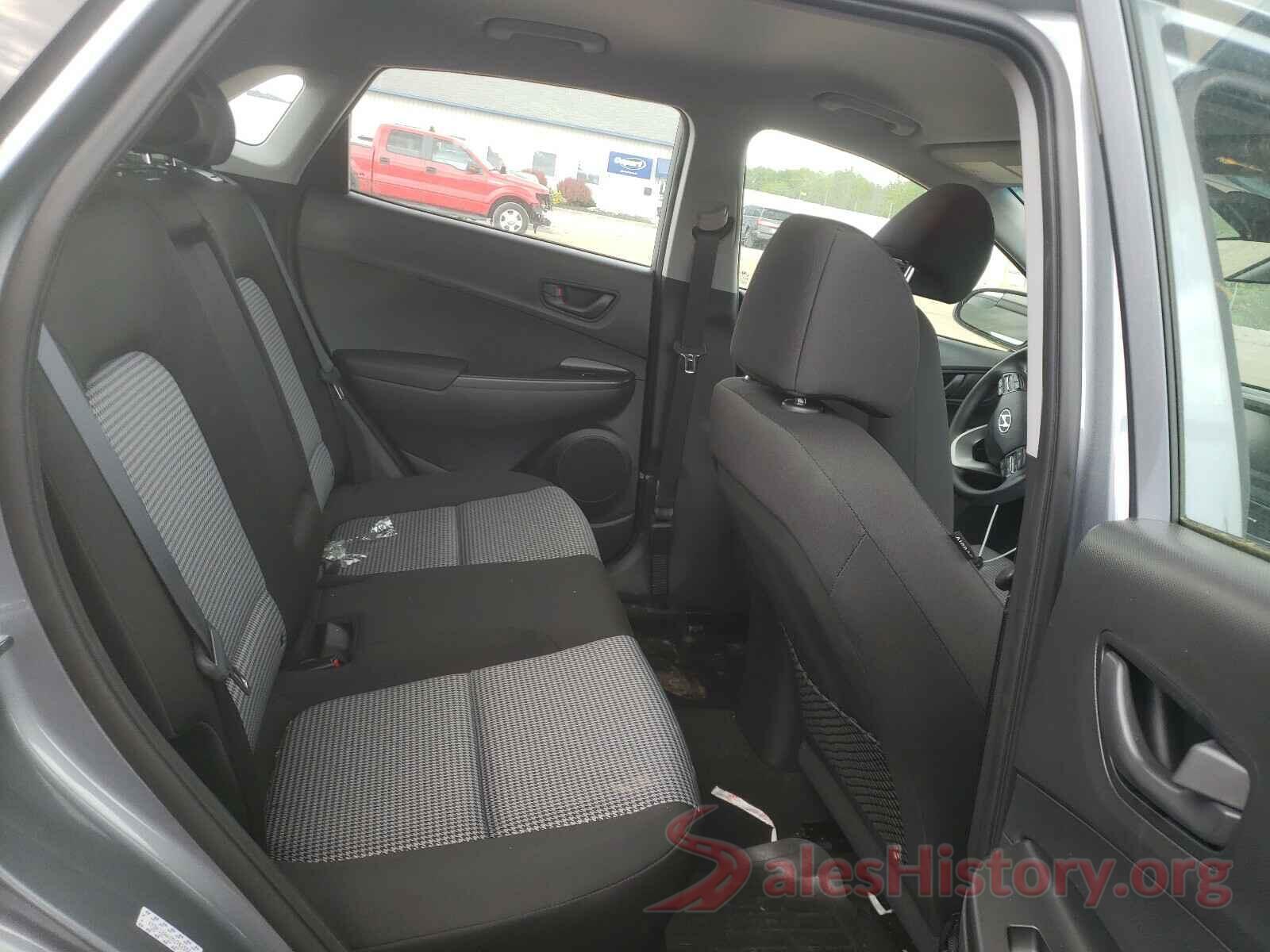 KM8K12AAXMU702555 2021 HYUNDAI KONA