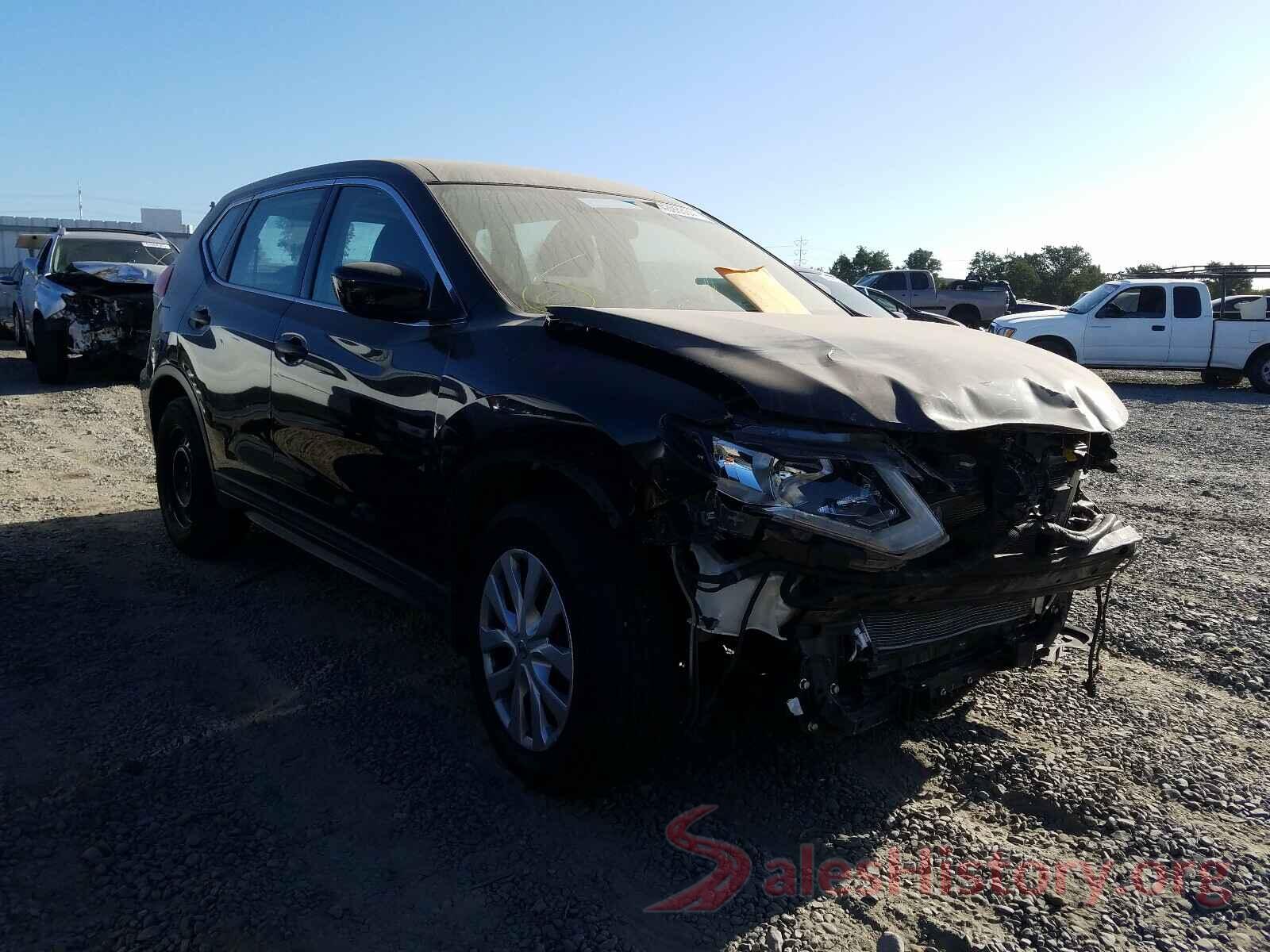 KNMAT2MT3JP528443 2018 NISSAN ROGUE