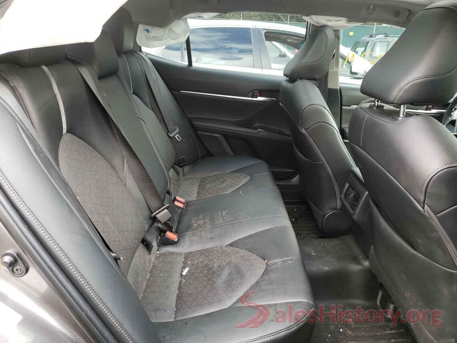 4T1B61HK6JU046781 2018 TOYOTA CAMRY