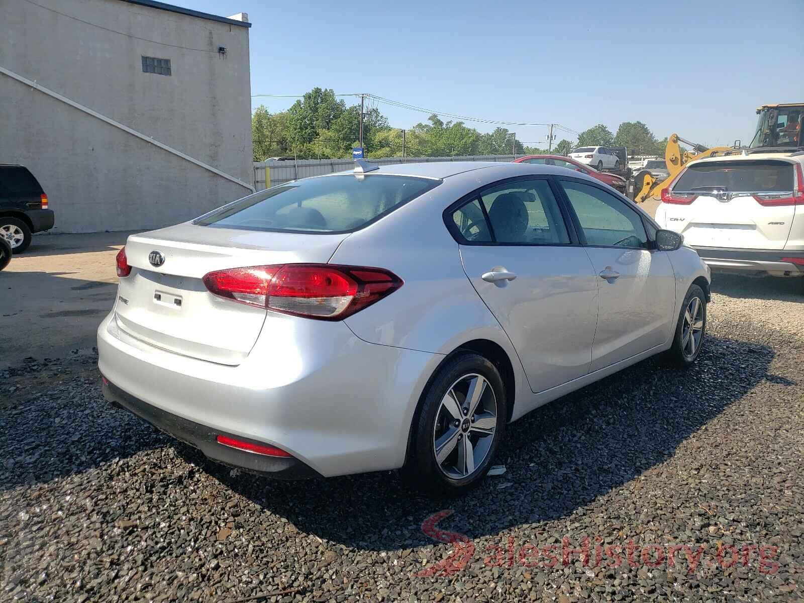 3KPFL4A7XJE266994 2018 KIA FORTE