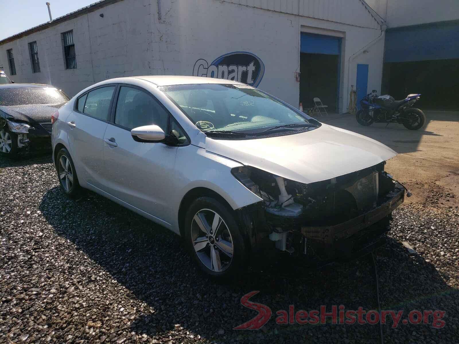 3KPFL4A7XJE266994 2018 KIA FORTE