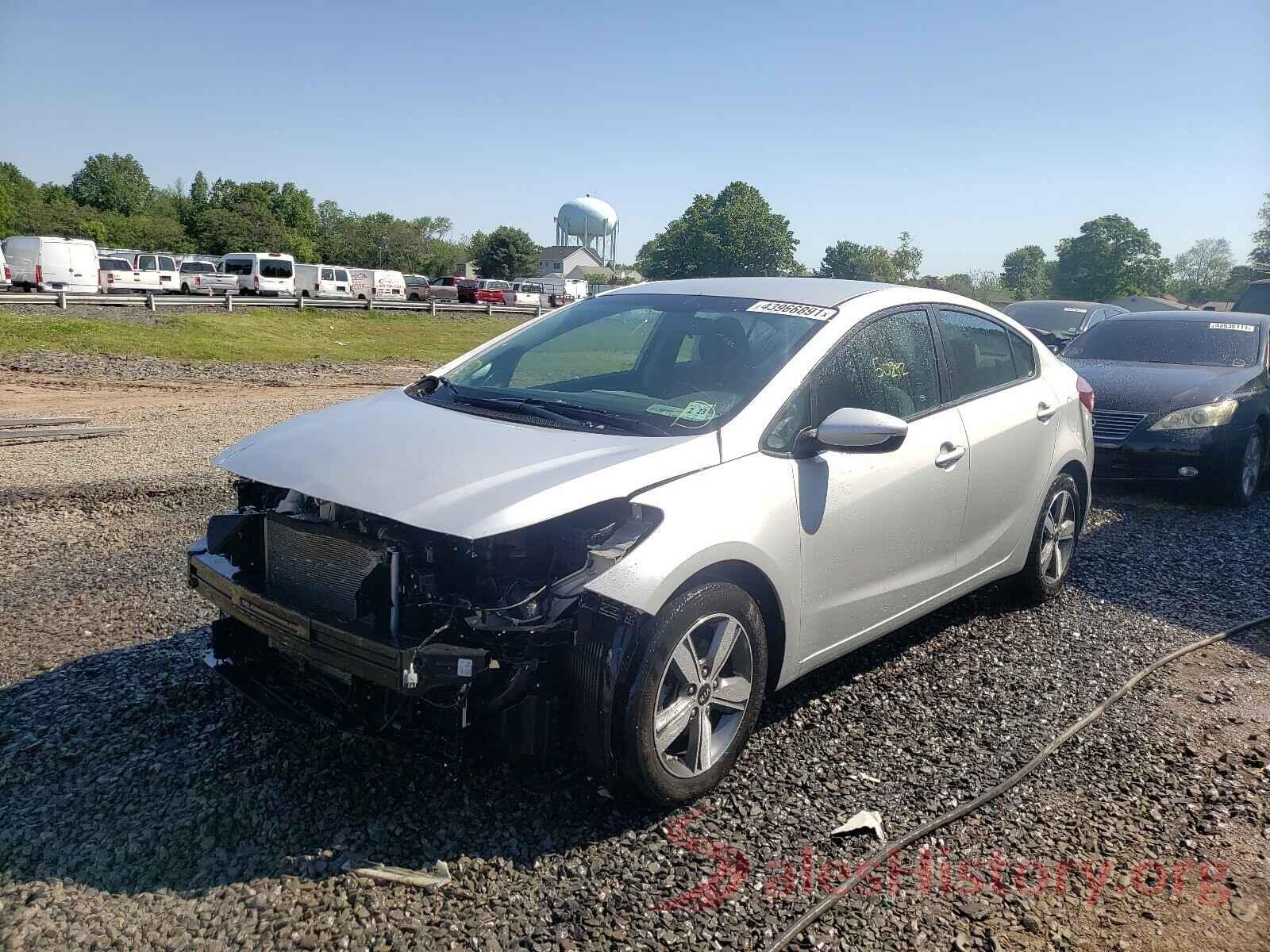 3KPFL4A7XJE266994 2018 KIA FORTE