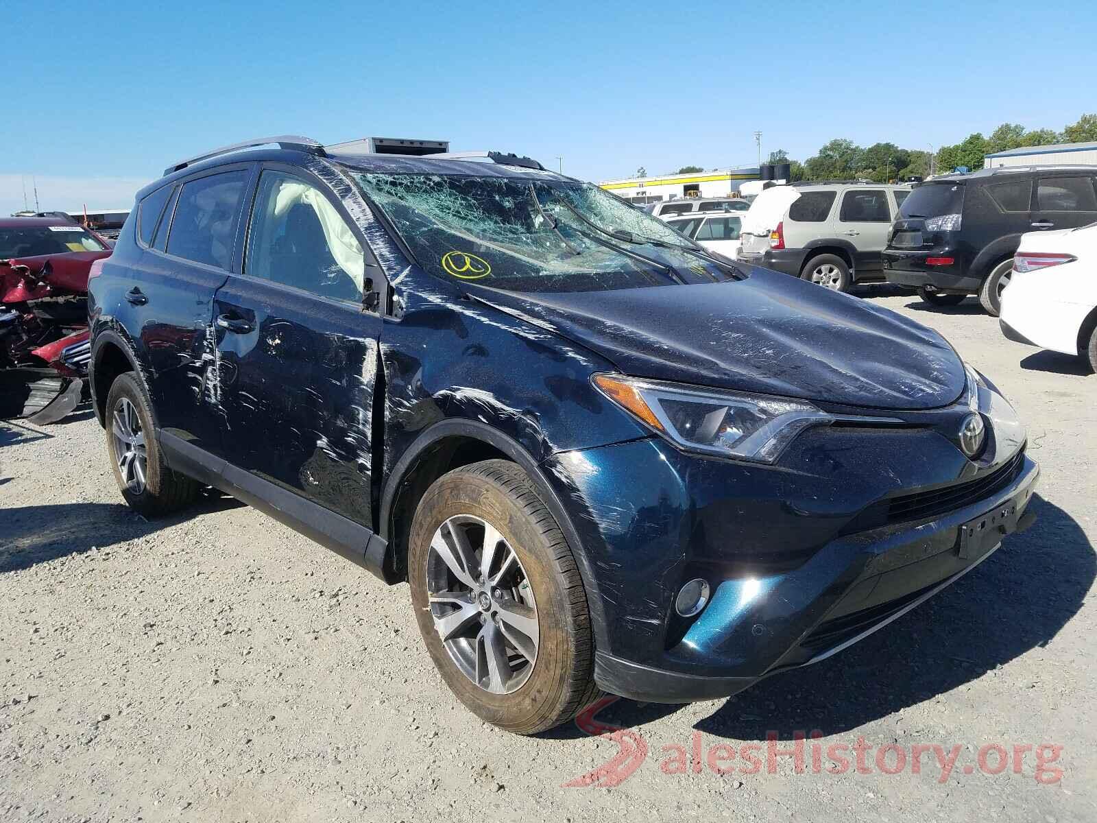 JTMWFREV8HJ111077 2017 TOYOTA RAV4