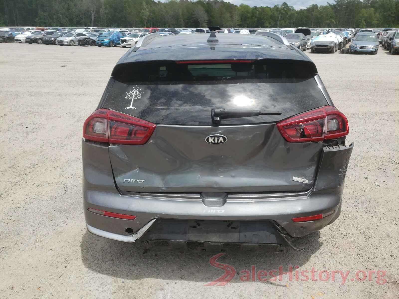 KNDCC3LC3J5156999 2018 KIA NIRO