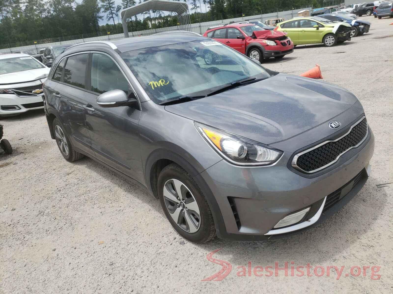 KNDCC3LC3J5156999 2018 KIA NIRO