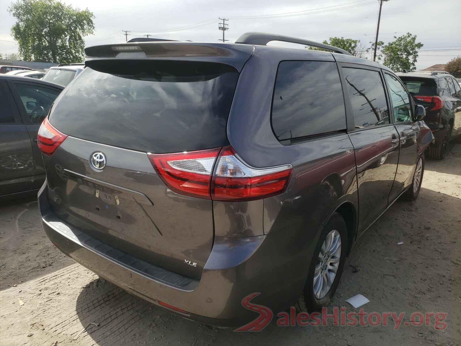 5TDYZ3DC1HS898938 2017 TOYOTA SIENNA