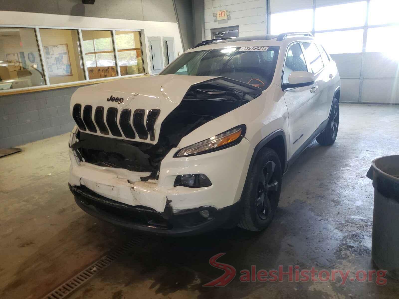 1C4PJMDS8HW569041 2017 JEEP CHEROKEE